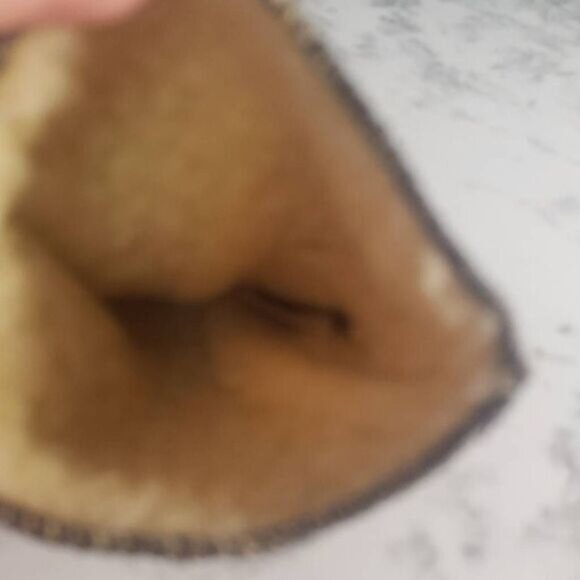 Gray Gloves - Picture 5 of 7